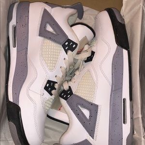 White Cement 4s Gs size 6